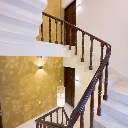 Airie Living Hotel Ho Chi Minh City Exterior photo