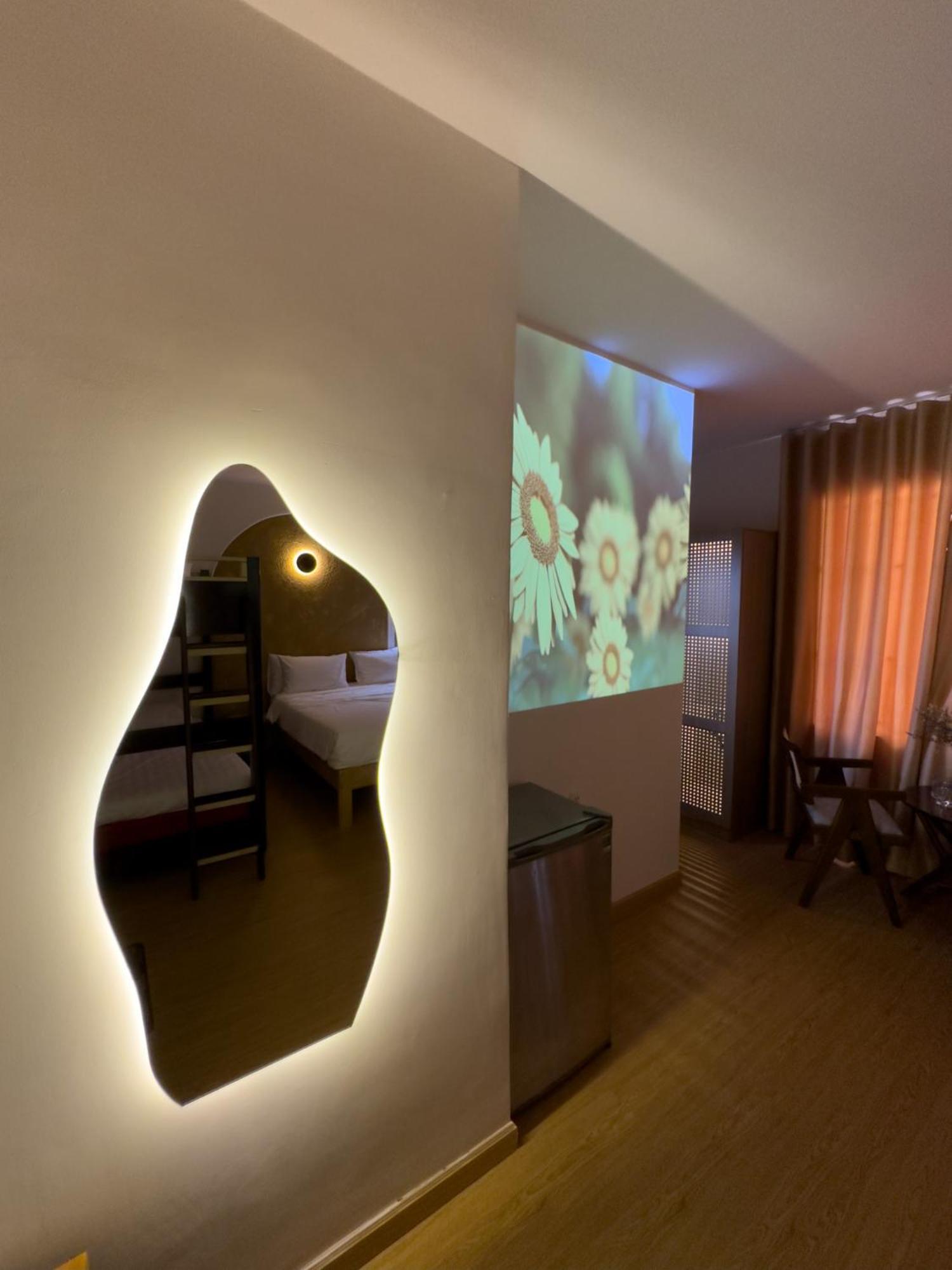 Airie Living Hotel Ho Chi Minh City Exterior photo